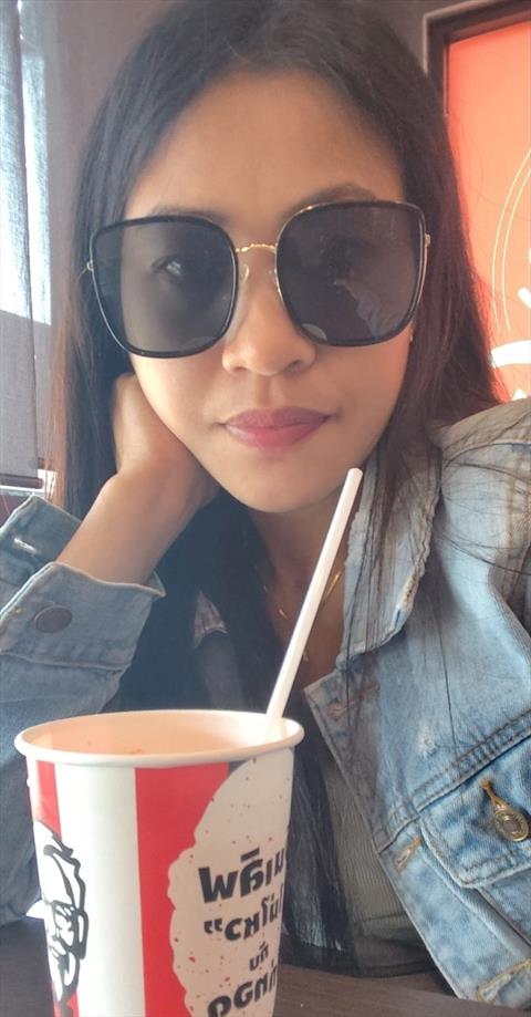 Ashly02