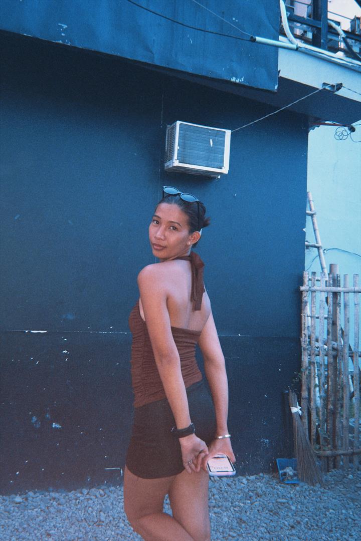 Ellaaaaaa27