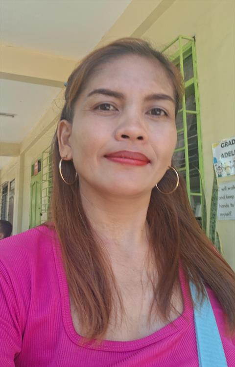 dermalyn flores