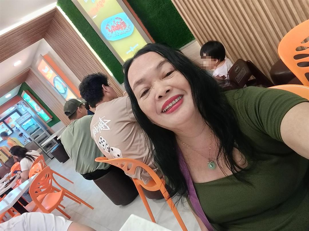 Azee