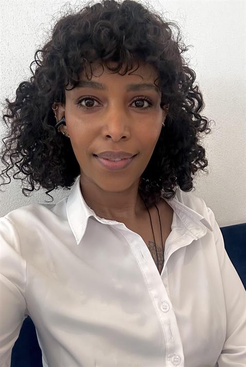 mimi ra