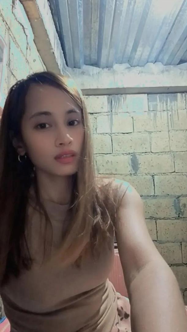 ELLE_C23