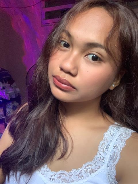 LEEASH