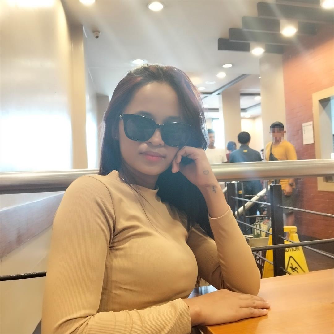 Elvie De Jesus