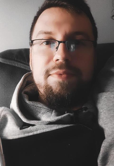 Tom87