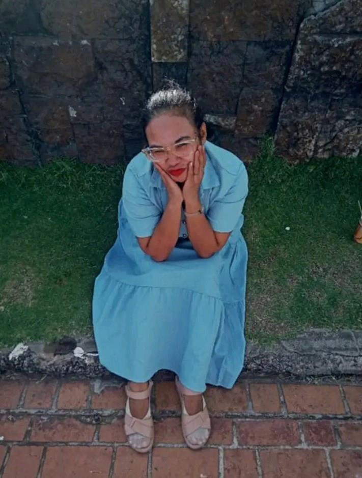 lovelyalmerez