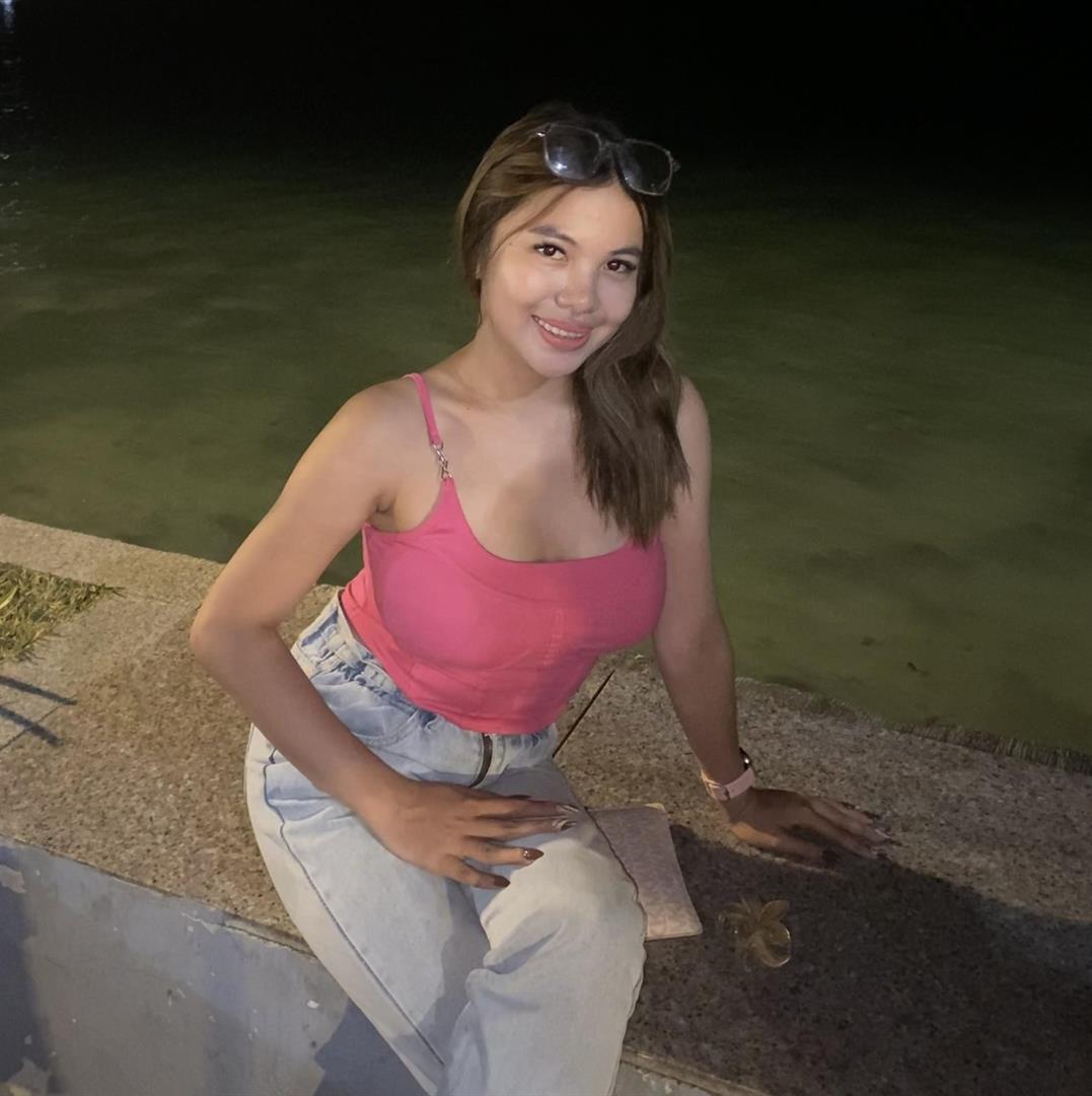 Christine1