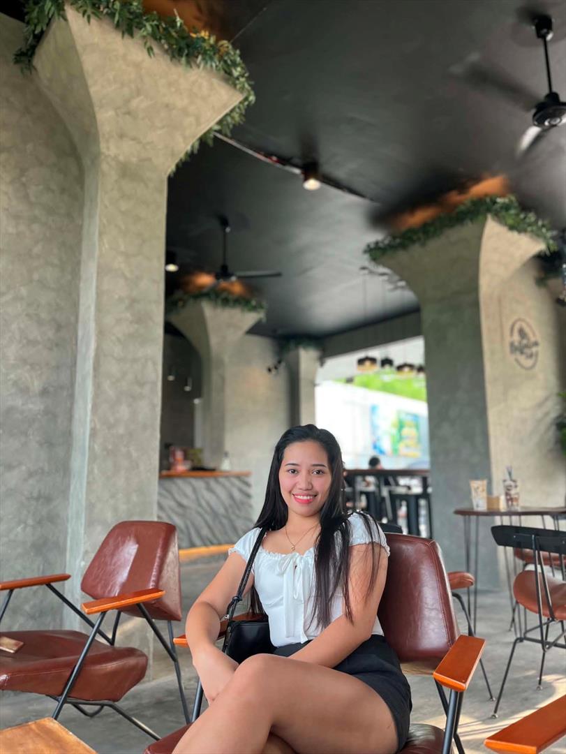 Karen_Austria