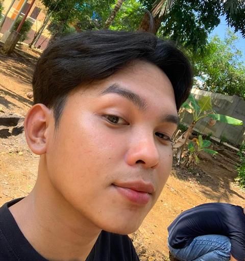 Aron