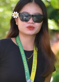 Cristine1