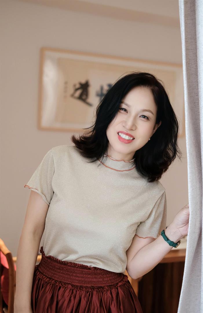 Yiqiao