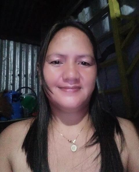 robelyn tan