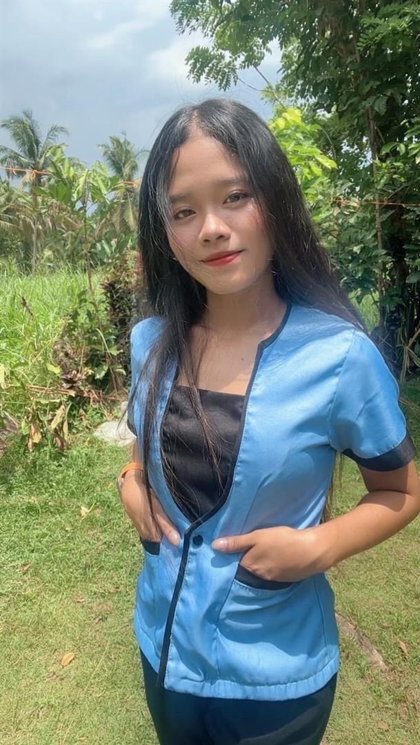 bella_Uy