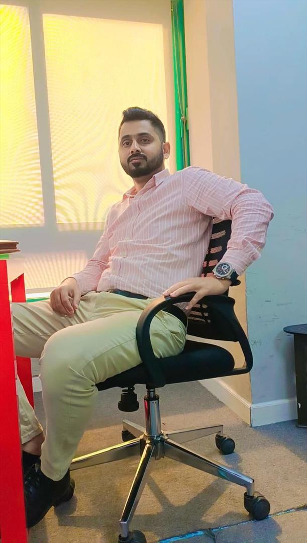 alikhan123