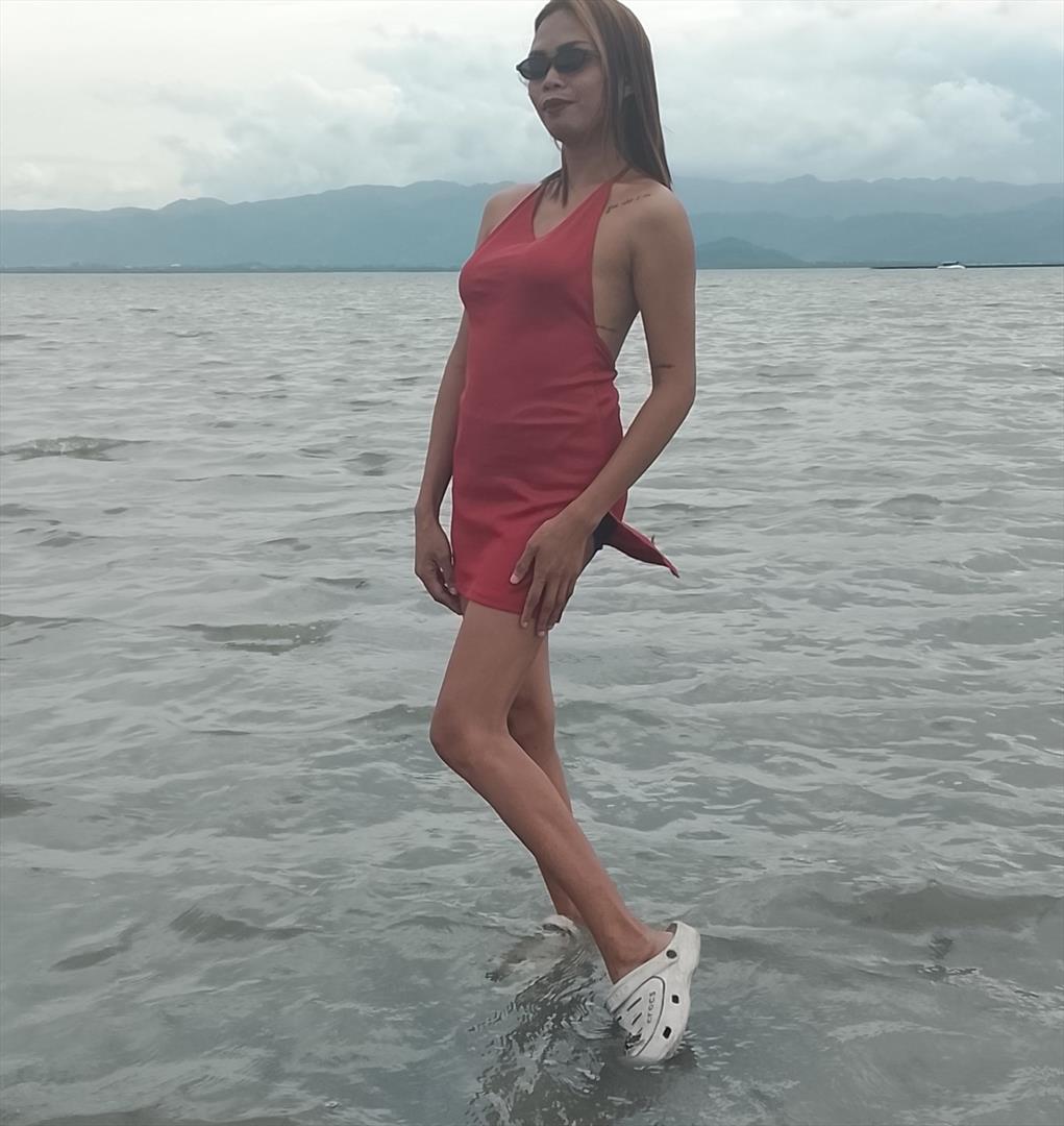 Bella08