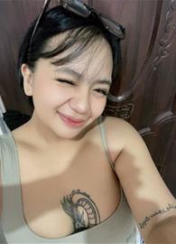 maxineqwnz
