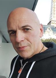 oliver Den.