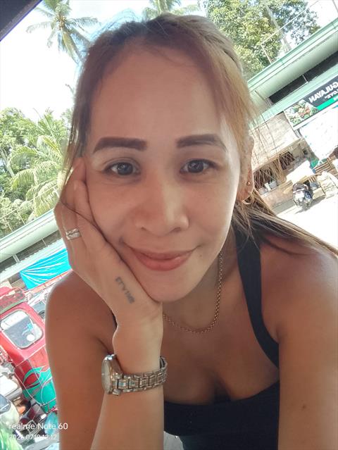 ella red