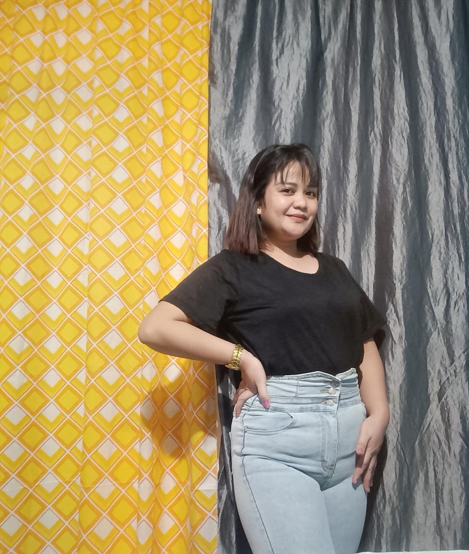 Zhia Celis