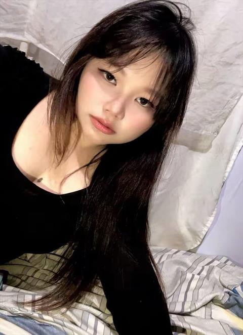 Ellee25