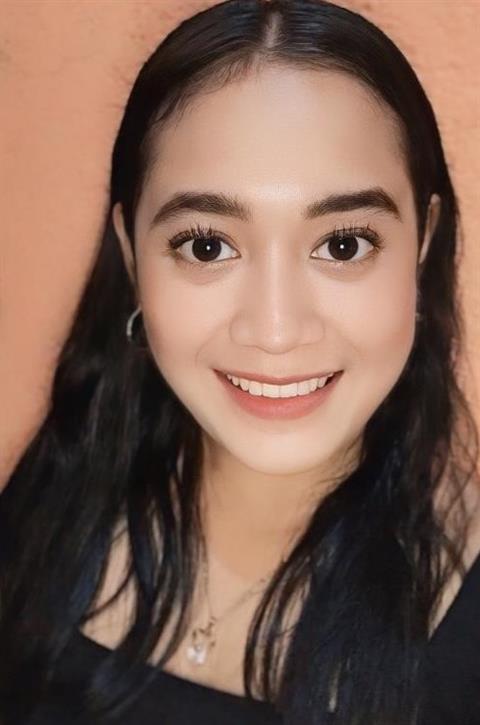 Alyssa Oliveros