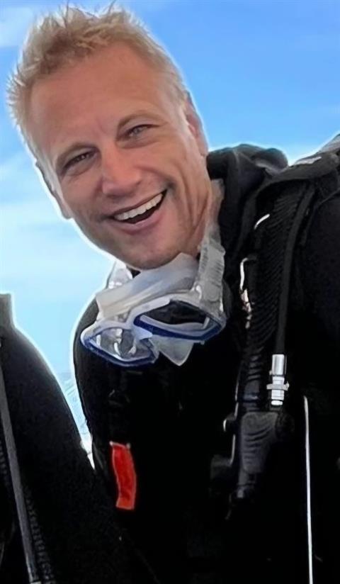 -TOM-