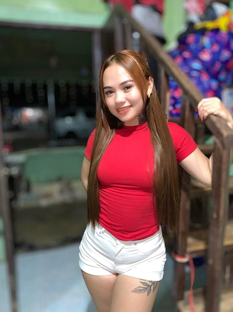 rosehugo