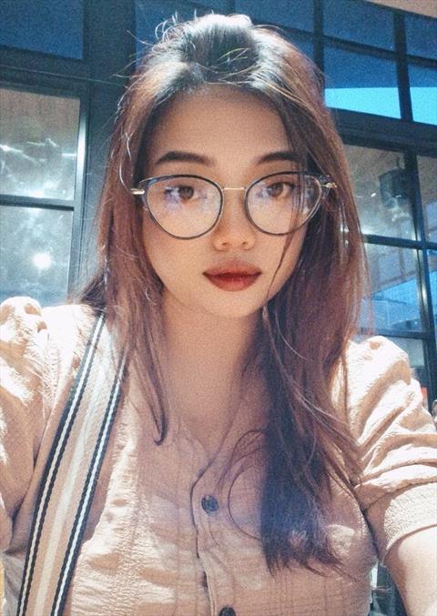 sylvia kinanti