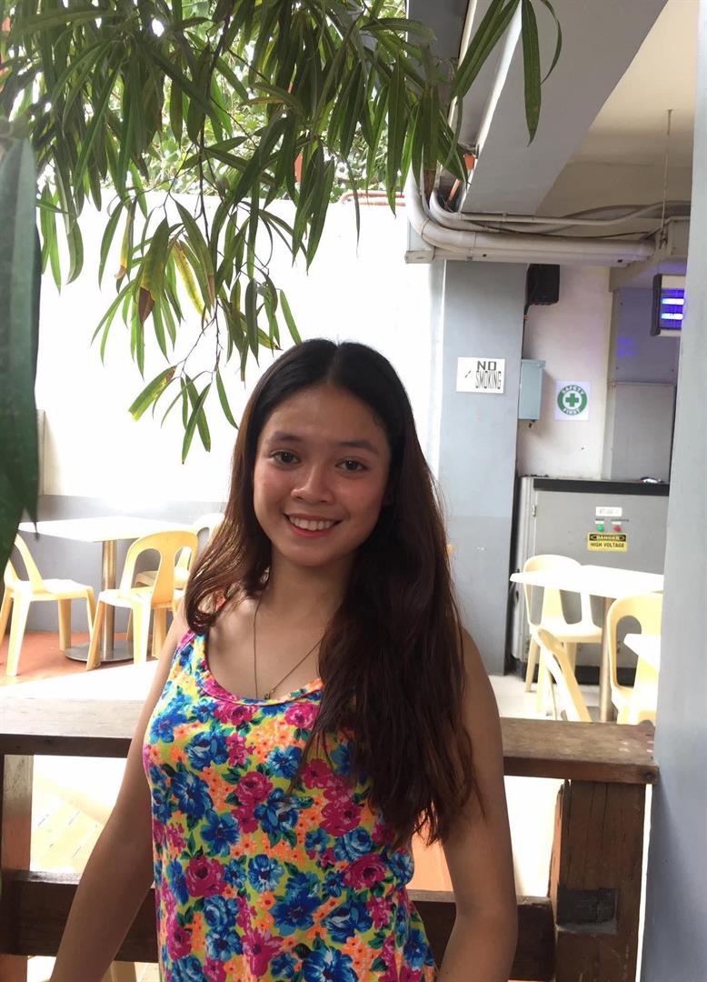 yvonne21