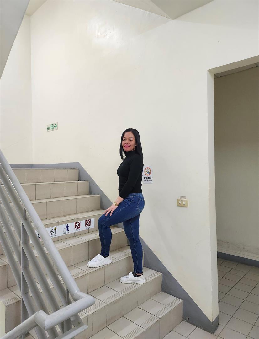 leah24