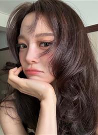 chezka blaire