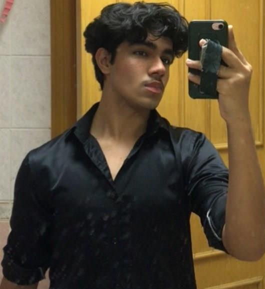yasa khan