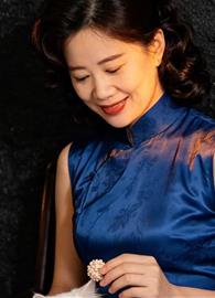 Yanhong