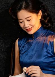 Yanhong