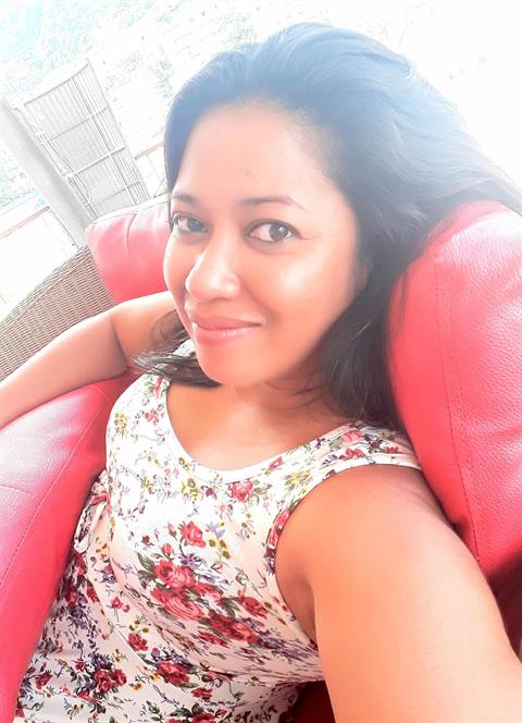 Pinay_Jaja