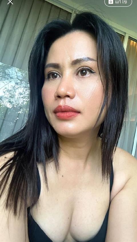 Ying1982
