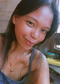 lovella bonghanoy