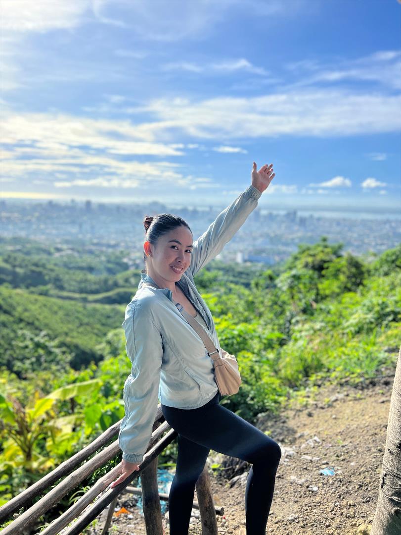 Lily28