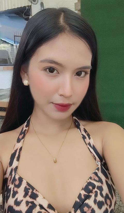 Sofhia Ellaine
