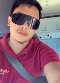 Johnlloyd_20040320
