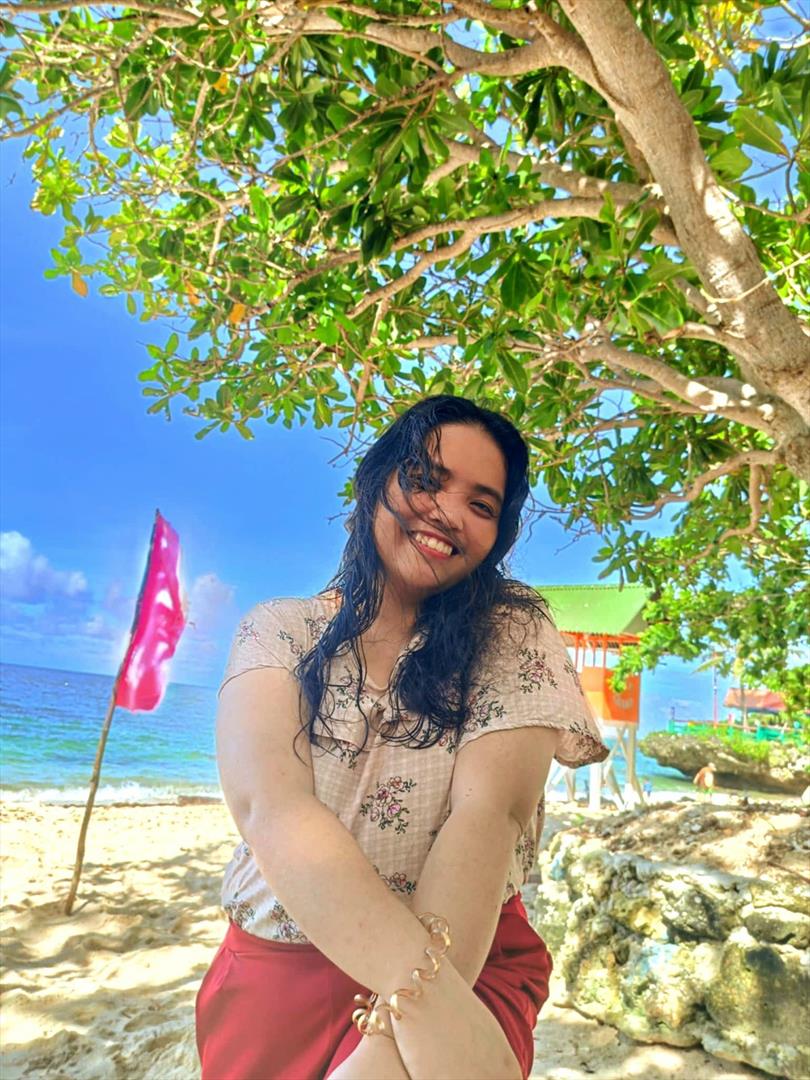Divine Manlangit