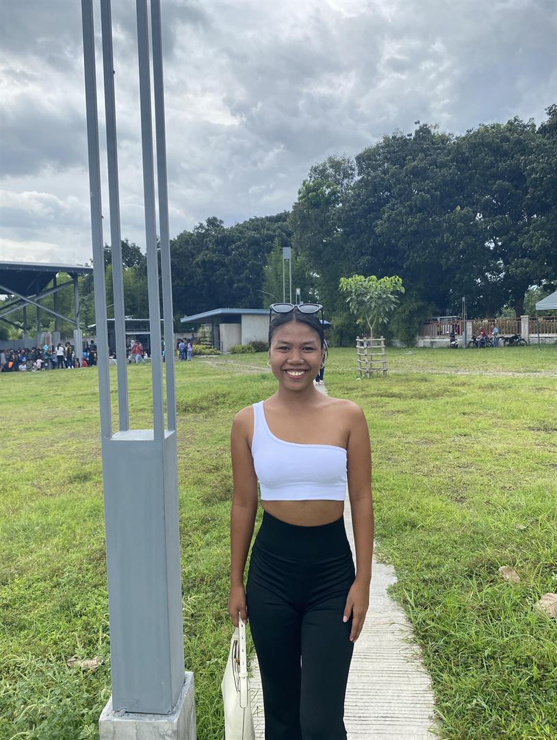 filipinamorena110401