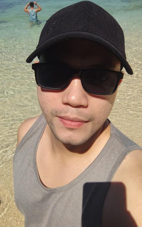 Dhom