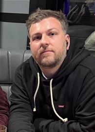 rob737