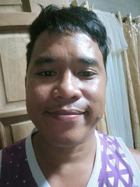 Mark Gil