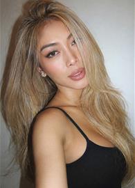 jlo_209