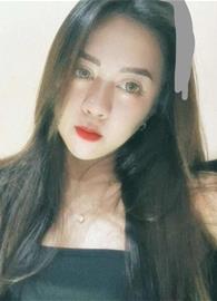 Lovely Mia