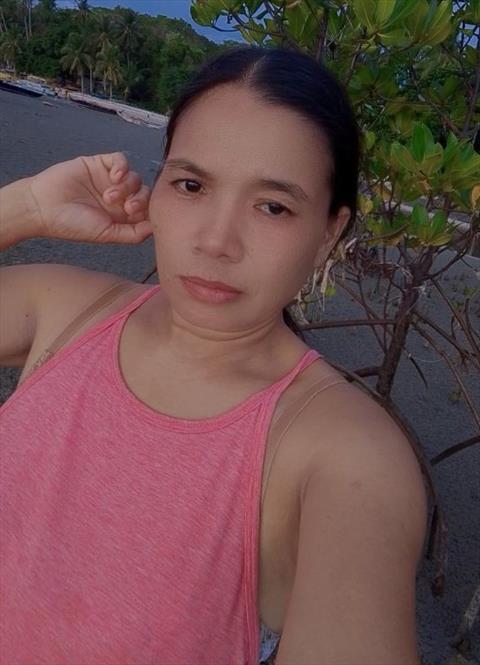 daisy mugot