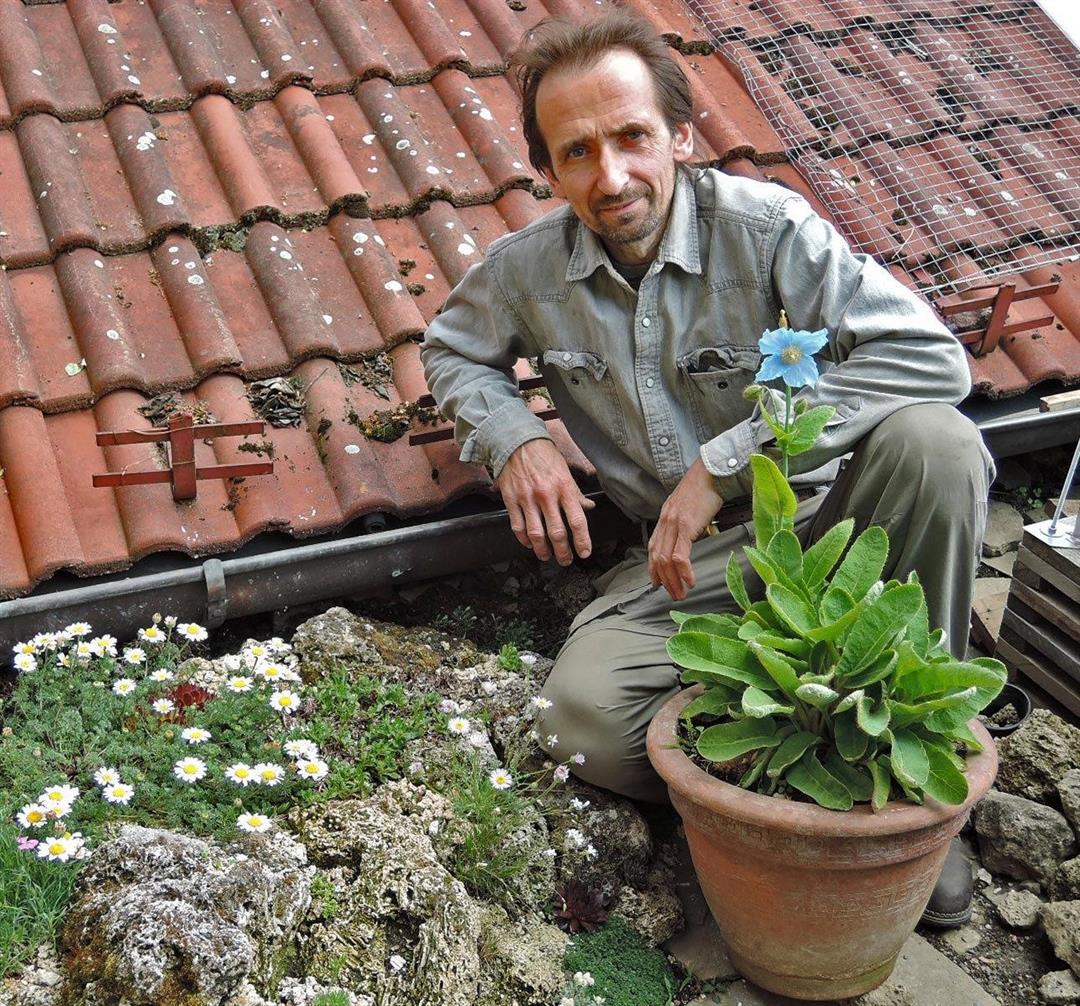 Peter from Czech