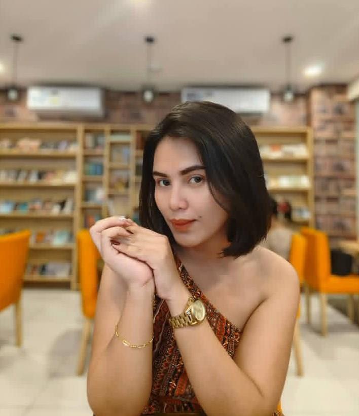 Vangie12
